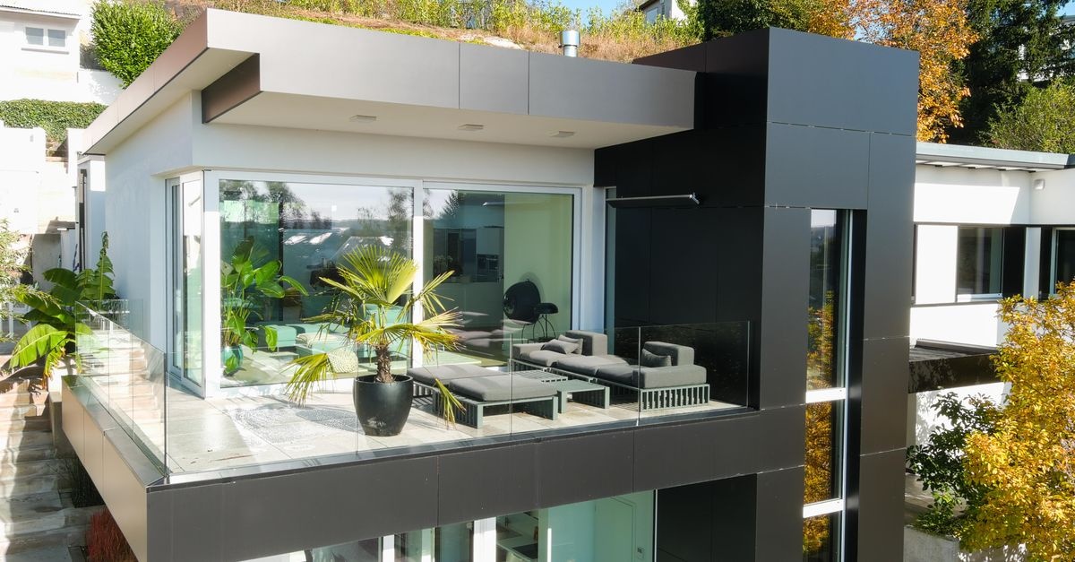 Mehr Privatsphäre auf dem Balkon – Sichtschutz ganz ohne Bohren clever gelöst